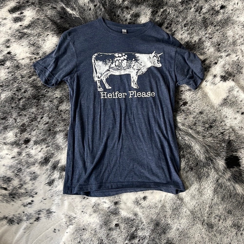Soft Heather blue graphic tee
